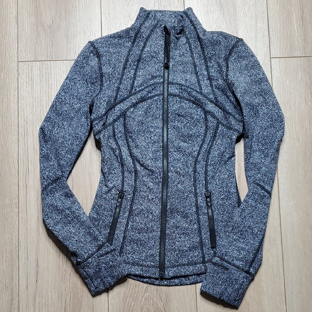 EUC Lululemon Define Jacket Size 2